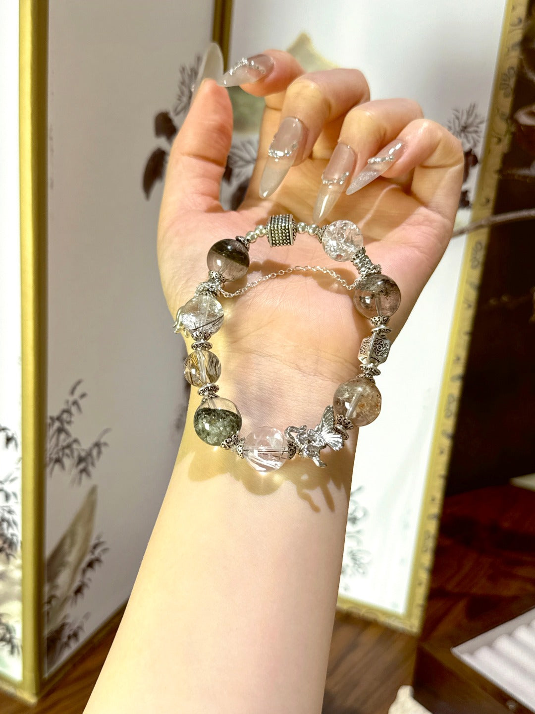 ▫️▪️ Green Ghost Black Gold Super Black Hair Crystal White Assey Bracelet